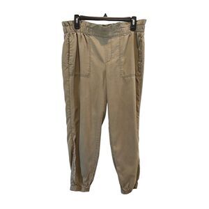 Loft army green high waist pants with elastic ankles - M